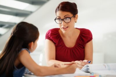 Kako razgovarati s djetetom o pandemiji novog koronavirusa (COVID-19)